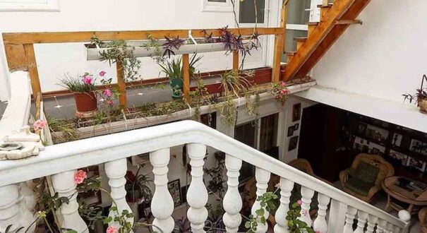 هتل آیساکا (Hotel Isaka) تفلیس