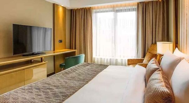 هتل (Marjan Plaza Hotel) تفلیس