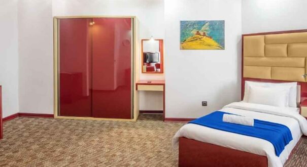 هتل دنیس (Denis hotel) تفلیس