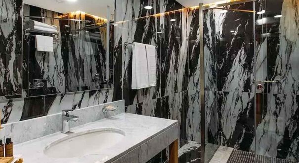 هتل (Marjan Plaza Hotel) تفلیس