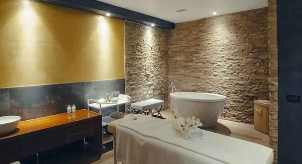 هتل (Marjan Plaza Hotel) تفلیس